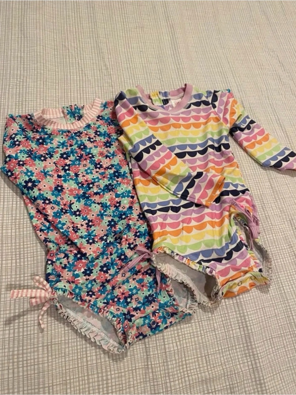 Ruffle Butts Pink Floral & Rainbow Scallop Long-Sleeve One-Piece Swimsuits